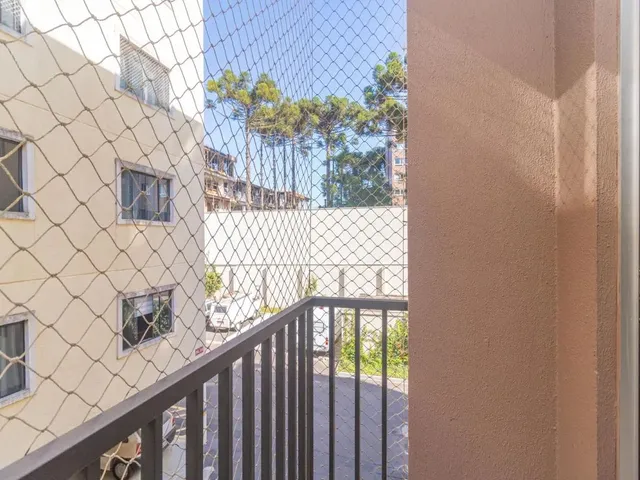 Apartamento 3 quartos e 1 banheiro, para alugar, no bairro Mossunguê em Curitiba