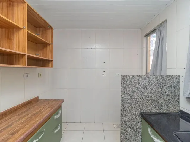 Apartamento 3 quartos e 1 banheiro, para alugar, no bairro Mossunguê em Curitiba