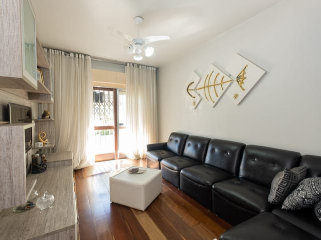Apartamento 4 quartos e 2 banheiros, à venda, no bairro Centro em Pelotas