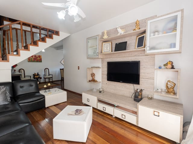 Apartamento 4 quartos e 2 banheiros, à venda, no bairro Centro em Pelotas