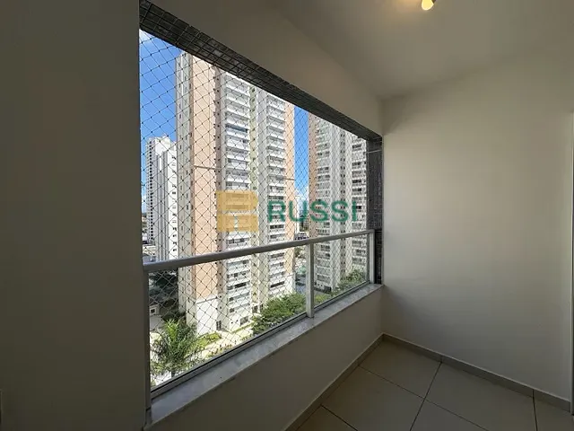 Apartamento 2 quartos e 2 banheiros, para alugar, no bairro Condomínio Royal Park em São José dos Campos