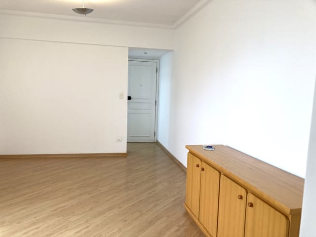 Foto do Apartamento - 02 suítes, 01 vaga livre com ampla área de manobra, 66,50 m² , semi mobiliado, para locação, ao lado da ESPM, Belas Artes,  Vila Mariana, São Paulo, SP | Paulista Imóveis.