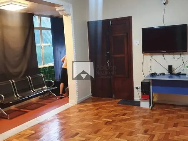 Apartamento com 90m² 2 quartos e 1 banheiro, à venda, no bairro Centro em Niterói
