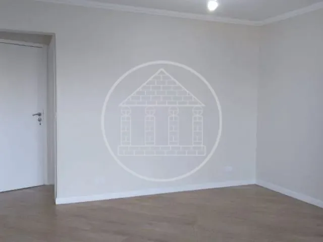 Apartamento 2 quartos e 2 banheiros, à venda, no bairro Vila Santa Catarina em São Paulo