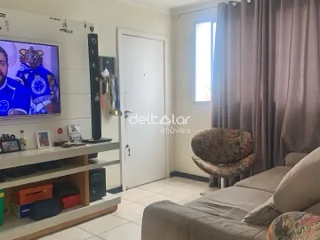 Apartamento 2 quartos e 1 banheiro, à venda, no bairro Planalto em Belo Horizonte