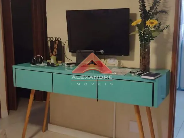 Apartamento 2 quartos e 1 banheiro, à venda, no bairro Vila Tatetuba em São José dos Campos