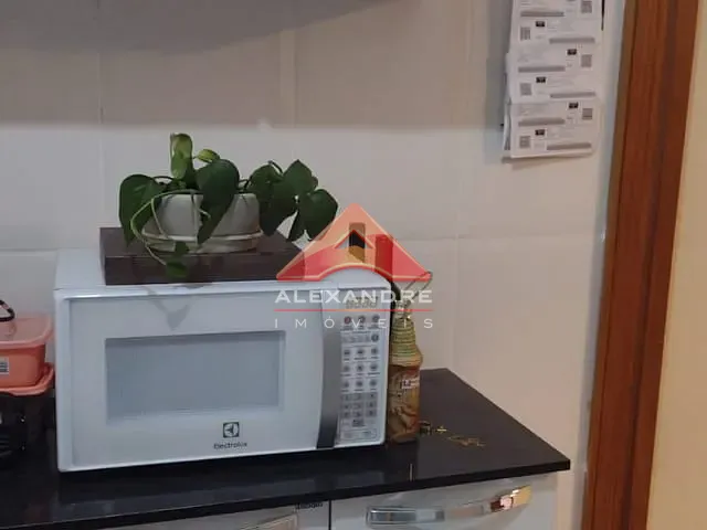 Apartamento 2 quartos e 1 banheiro, à venda, no bairro Vila Tatetuba em São José dos Campos