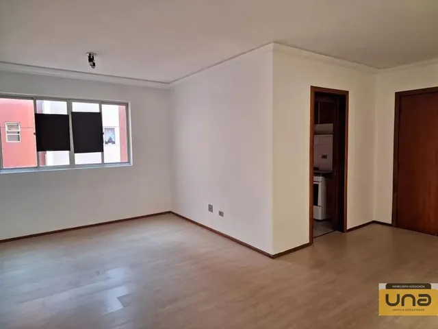 Apartamento 3 quartos e 2 banheiros, à venda, no bairro REBOUÇAS em Curitiba