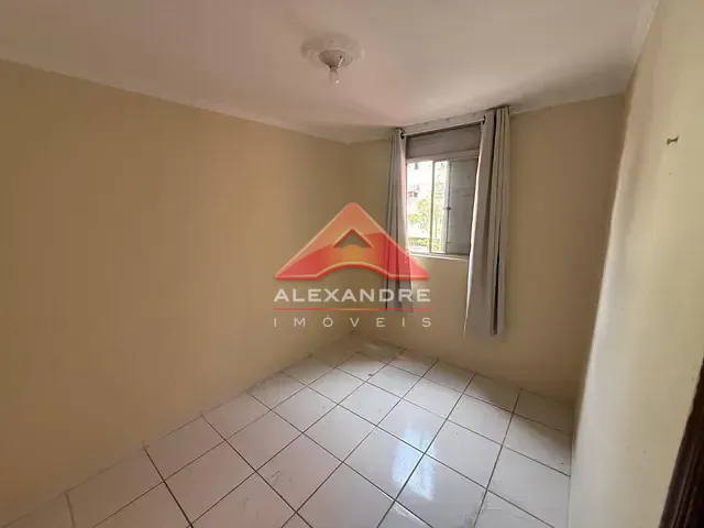 Apartamento 2 quartos e 1 banheiro, à venda, no bairro Vila Tatetuba em São José dos Campos
