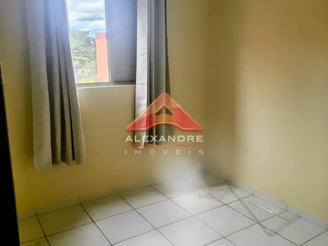 Apartamento 2 quartos e 1 banheiro, à venda, no bairro Vila Tatetuba em São José dos Campos