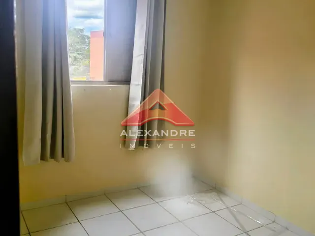 Apartamento 2 quartos e 1 banheiro, à venda, no bairro Vila Tatetuba em São José dos Campos