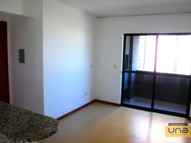 Apartamento 1 quarto e 1 banheiro, para alugar, no bairro BIGORRILHO em Curitiba