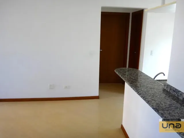 Apartamento 1 quarto e 1 banheiro, para alugar, no bairro BIGORRILHO em Curitiba