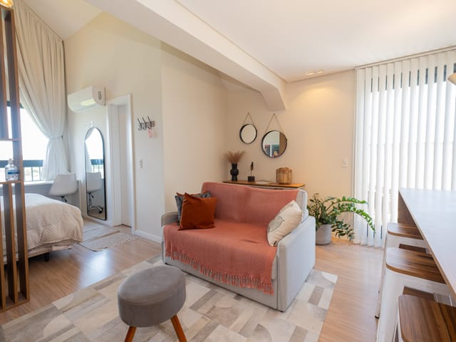 Apartamento 1 quarto e 1 banheiro, à venda, no bairro São Gonçalo em Pelotas