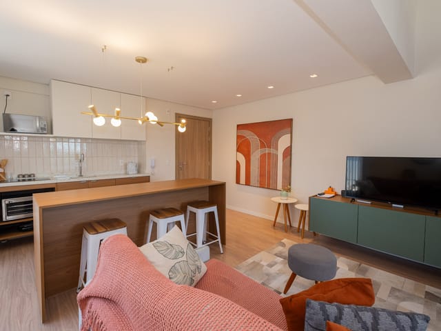 Apartamento 1 quarto e 1 banheiro, à venda, no bairro São Gonçalo em Pelotas