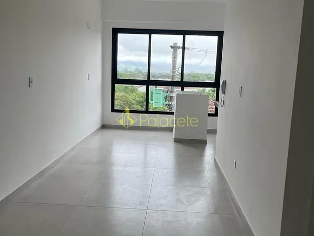 Apartamento 2 quartos e 1 banheiro, à venda, no bairro Jardim Boa Vista em Pindamonhangaba