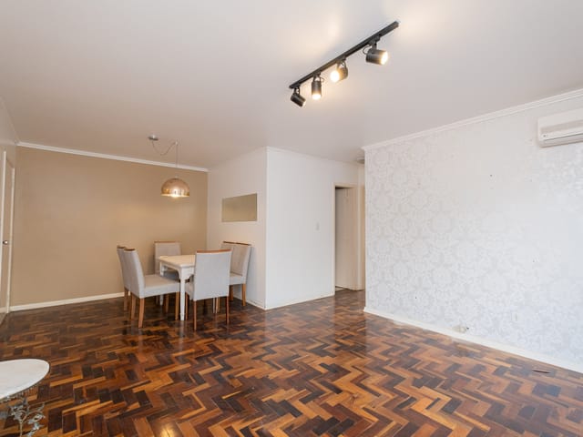 Apartamento com 112m² 2 quartos e 2 banheiros, à venda, no bairro Centro em Pelotas