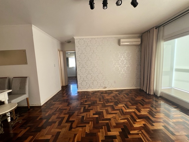 Apartamento com 112m² 2 quartos e 2 banheiros, à venda, no bairro Centro em Pelotas