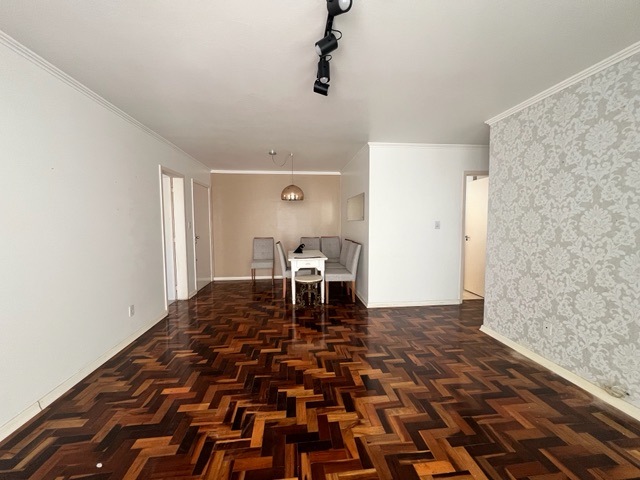 Apartamento com 112m² 2 quartos e 2 banheiros, à venda, no bairro Centro em Pelotas