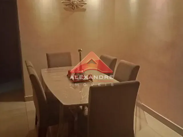 Apartamento 2 quartos e 1 banheiro, à venda, no bairro Jardim Santa Inês II em São José dos Campos
