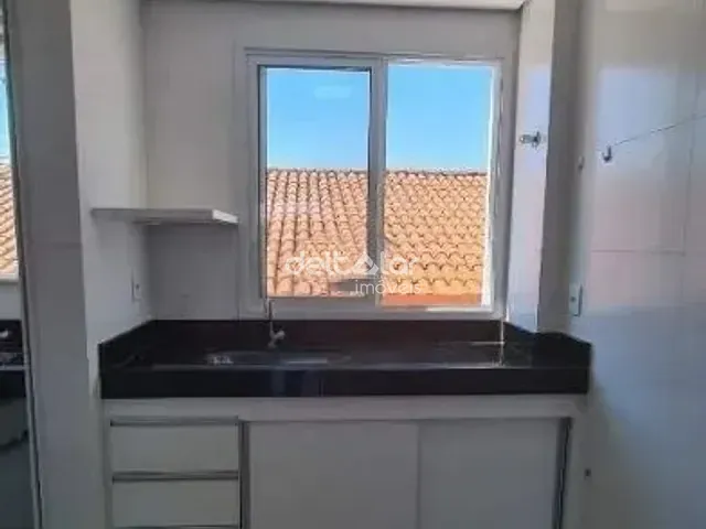Apartamento com 65m² 2 quartos e 2 banheiros, para alugar, no bairro Santa Rosa em Belo Horizonte