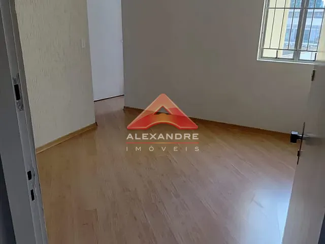 Apartamento 2 quartos e 1 banheiro, à venda, no bairro Jardim América em São José dos Campos