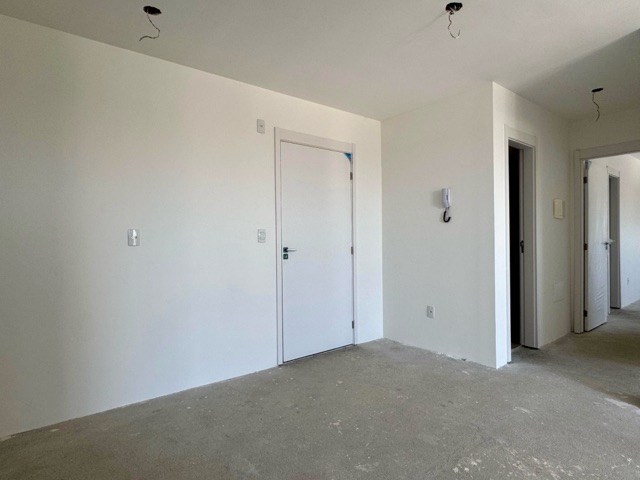 Apartamento 2 quartos e 2 banheiros, à venda, no bairro Três Vendas em Pelotas