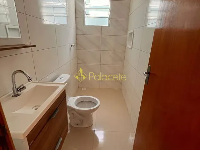 Apartamento 2 quartos e 1 banheiro, à venda, no bairro Residencial e Comercial Portal dos Eucaliptos em Pindamonhangaba