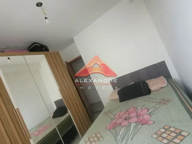 Apartamento 2 quartos e 1 banheiro, à venda, no bairro Parque Novo Horizonte em São José dos Campos