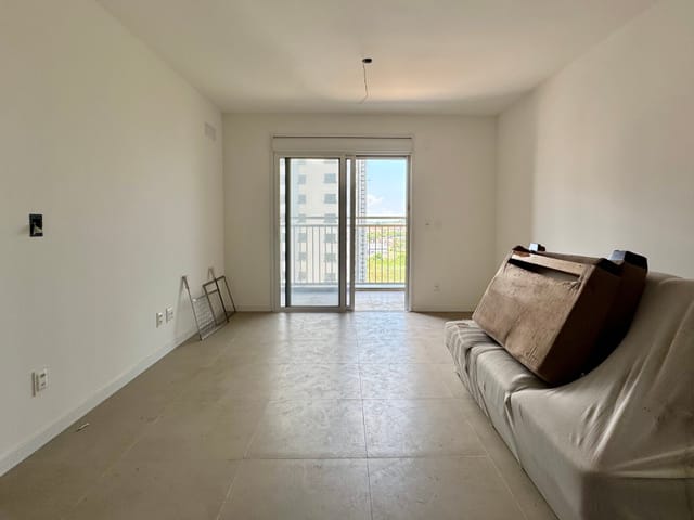 Apartamento 2 quartos e 2 banheiros, à venda, no bairro Centro em Pelotas