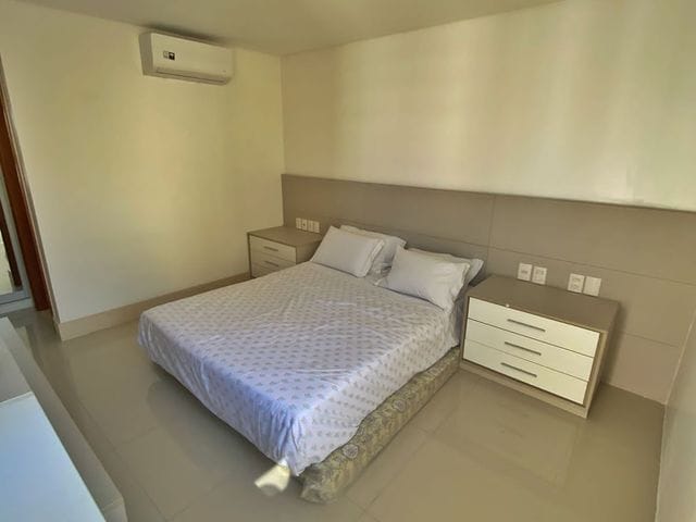 Apartamento com 240m² 3 quartos e 4 banheiros, à venda, no bairro Ponta Verde em Maceió