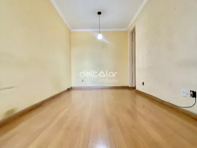 Apartamento com 100m² 2 quartos e 2 banheiros, para alugar, no bairro Heliópolis em Belo Horizonte