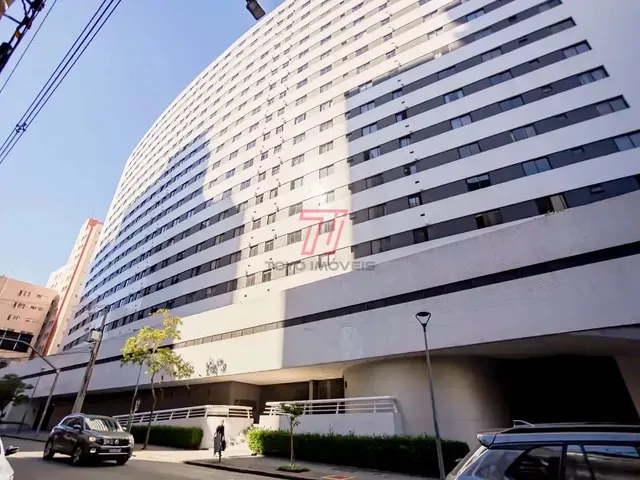 Apartamento 2 quartos e 1 banheiro, à venda, no bairro Centro em Curitiba