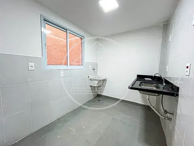 Apartamento 1 quarto e 1 banheiro, à venda ou para alugar, no bairro Vila Gea em São Paulo