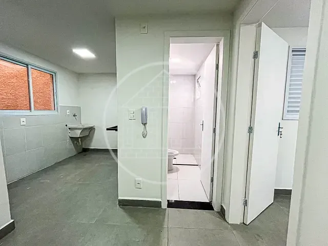 Apartamento 1 quarto e 1 banheiro, à venda ou para alugar, no bairro Vila Gea em São Paulo