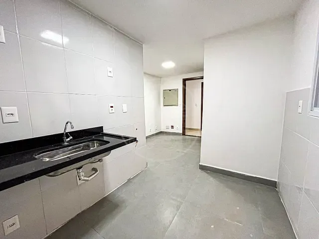 Apartamento 1 quarto e 1 banheiro, à venda ou para alugar, no bairro Vila Gea em São Paulo