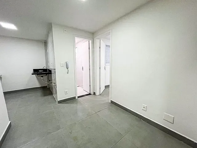 Apartamento 1 quarto e 1 banheiro, à venda ou para alugar, no bairro Vila Gea em São Paulo