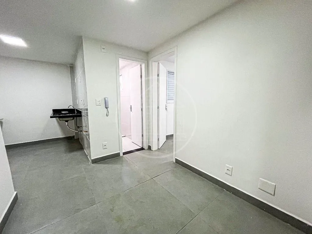 Apartamento, 1 quarto, 27 m² - Foto 2