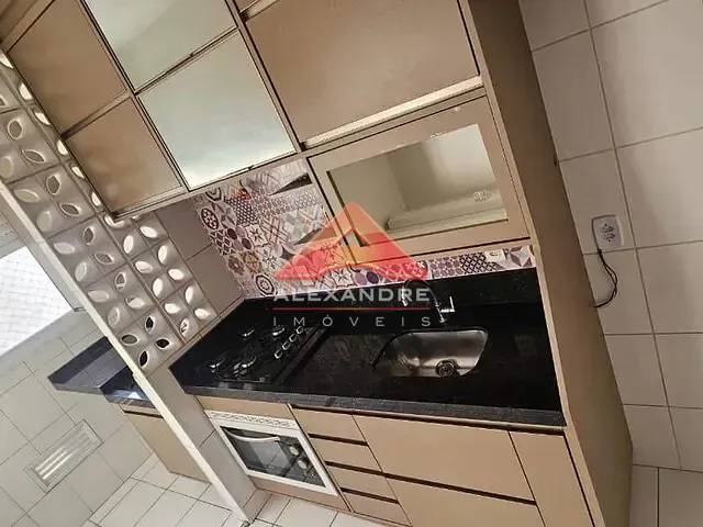 Apartamento 2 quartos e 1 banheiro, para alugar, no bairro Jardim Ismênia em São José dos Campos