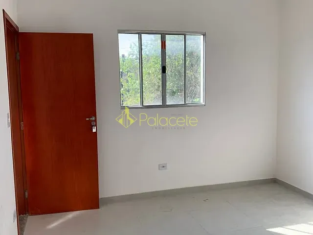 Apartamento 2 quartos e 1 banheiro, para alugar, no bairro Jardim Princesa em Pindamonhangaba