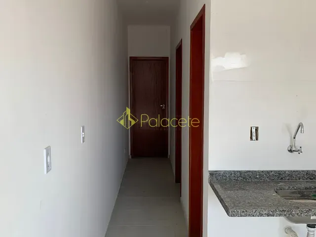 Apartamento 2 quartos e 1 banheiro, para alugar, no bairro Jardim Princesa em Pindamonhangaba