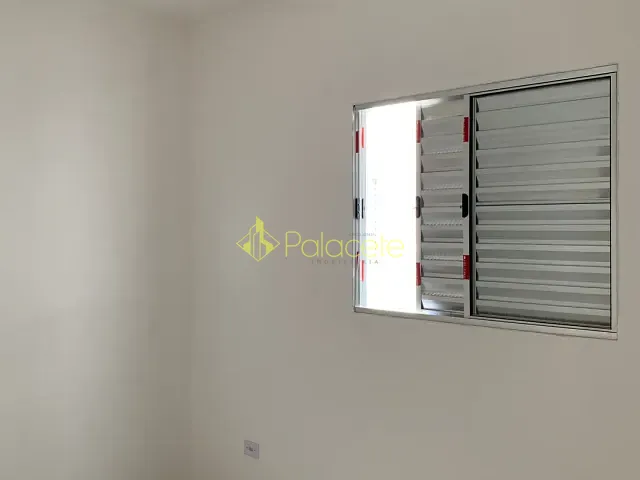 Apartamento 2 quartos e 1 banheiro, para alugar, no bairro Jardim Princesa em Pindamonhangaba