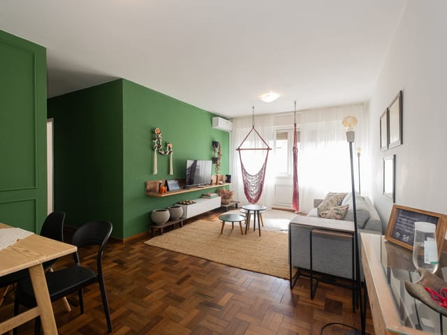 Apartamento com 132m² 3 quartos e 2 banheiros, para alugar, no bairro Centro em Pelotas
