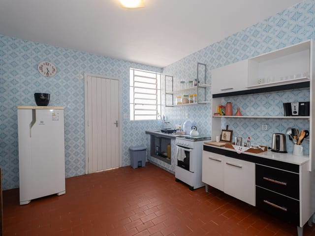 Apartamento com 132m² 3 quartos e 2 banheiros, para alugar, no bairro Centro em Pelotas