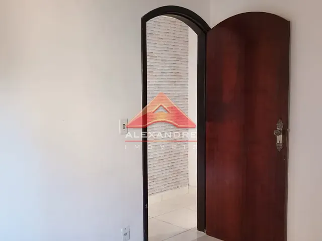 Apartamento com 42m² 2 quartos e 1 banheiro, à venda, no bairro Vila Industrial em São José dos Campos