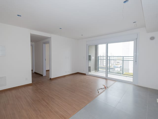 Apartamento com 74m² 3 quartos e 2 banheiros, para alugar, no bairro Areal em Pelotas