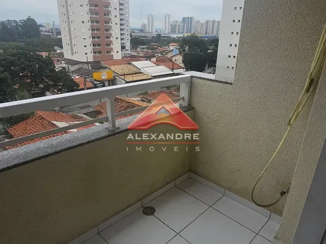 Apartamento 2 quartos e 1 banheiro, para alugar, no bairro Parque Industrial em São José dos Campos
