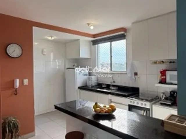 Apartamento 2 quartos e 1 banheiro, à venda, no bairro Castelo em Belo Horizonte