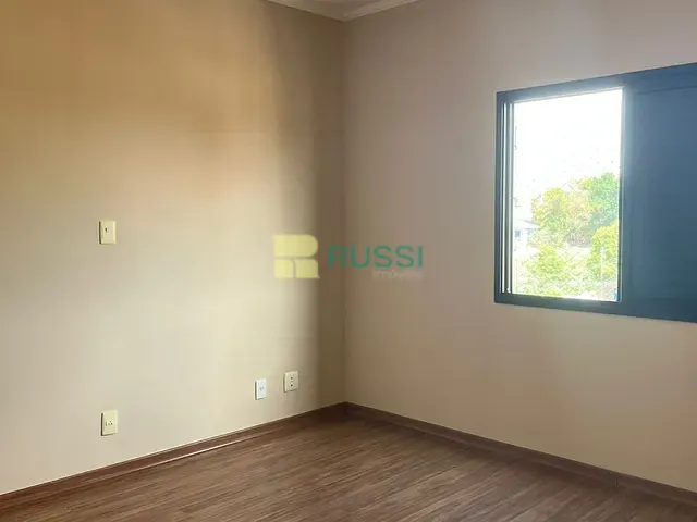 Apartamento 4 quartos e 2 banheiros, à venda, no bairro Vera Cruz em Caçapava