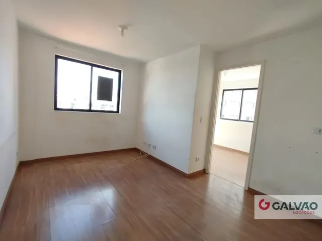 Apartamento para alugar, no bairro Cabral em Curitiba
